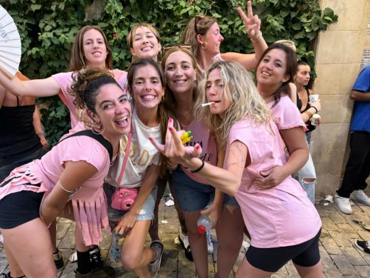 (Vídeo y Fotos) Muchas ganas de fiesta en Alaior