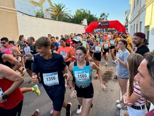 (Fotos) Álvaro Sabater y Maria Pallicer ganan las ‘curses d’estiu’ de Sant Climent