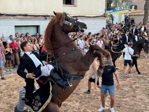 (Fotos y vídeo) El primer Jaleo de las fiestas de Sant Climent