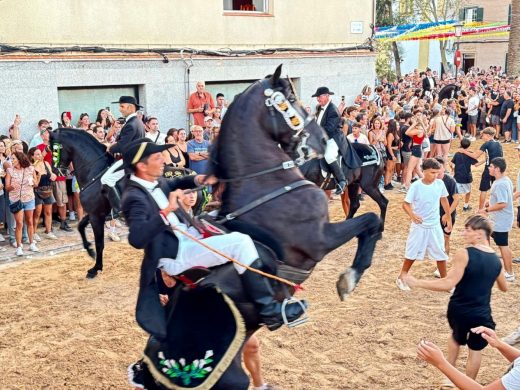 (Fotos y vídeo) El primer Jaleo de las fiestas de Sant Climent