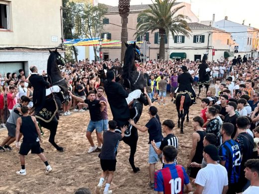 (Fotos y vídeo) El primer Jaleo de las fiestas de Sant Climent