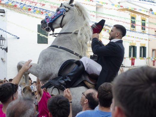 (Fotos) Ferreries ya ‘bota’ con su primer Jaleo