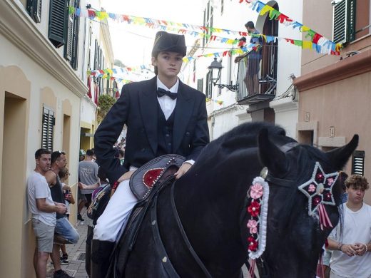 (Fotos) Ferreries ya ‘bota’ con su primer Jaleo