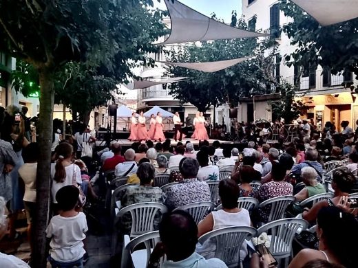 (Vídeos y fotos) Baile flamenco en las fiestas de Gràcia