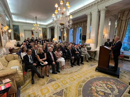 El acto tuvo lugar en la embajada española en Reino Unido.