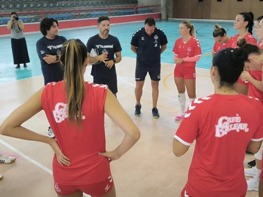 (Fotos) El Avarca de Menorca empieza a entrenar