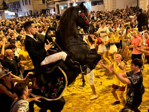 (Fotos) Noche grande en Maó