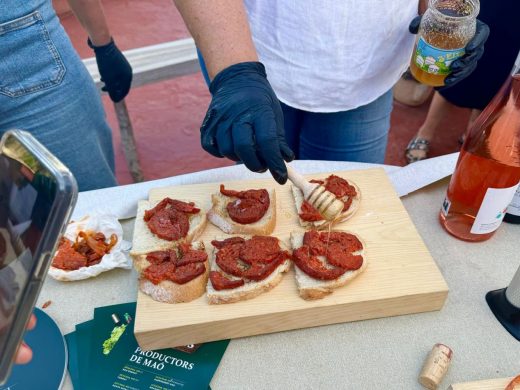 (Fotos) ‘Mira quins llocs!’: visitas guiadas para conocer el sector primario de Maó