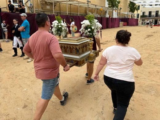 (Fotos y vídeos) Devoción por la Mare de Déu de Gràcia