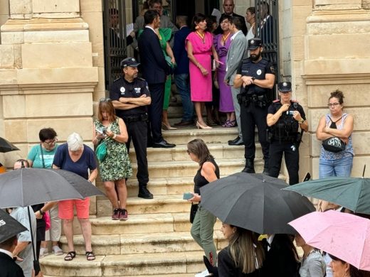 (Fotos y vídeos) Devoción por la Mare de Déu de Gràcia