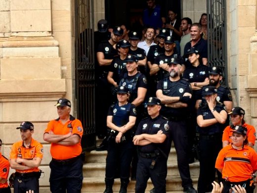 (Fotos y vídeo) A la caza de las botas en el ‘Volem vi’