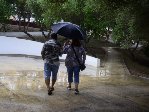 (Fotos) La lluvia obliga a cancelar las celebraciones de esta tarde en Cala en Porter