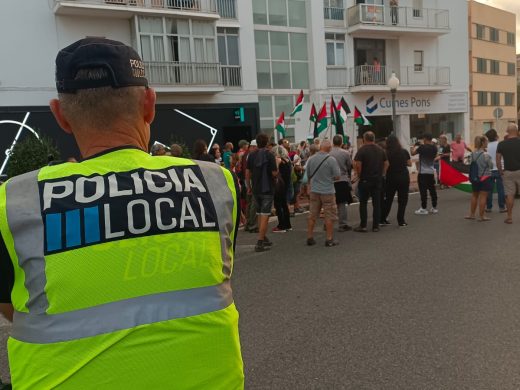 (Fotos) Manifestación en Ciutadella por Palestina