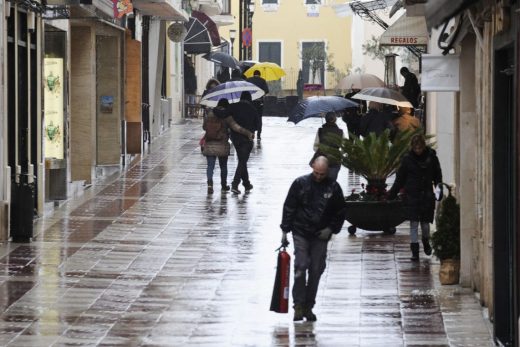 Activado el plan Meteobal en Menorca por fuertes lluvias y tormentas.