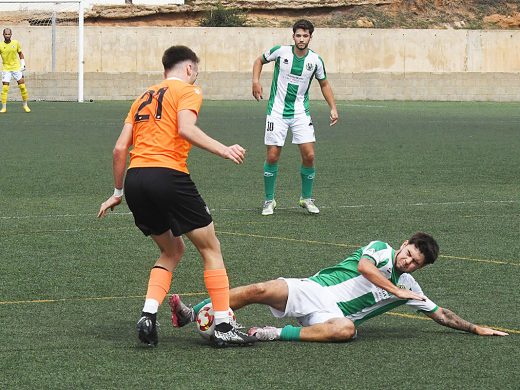 (Fotos) Ramón Huéscar salva un punto para el CD Migjorn