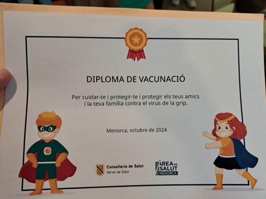 (Fotos) Comienza el plan piloto de inmunización infantil contra la gripe en los colegios de Menorca