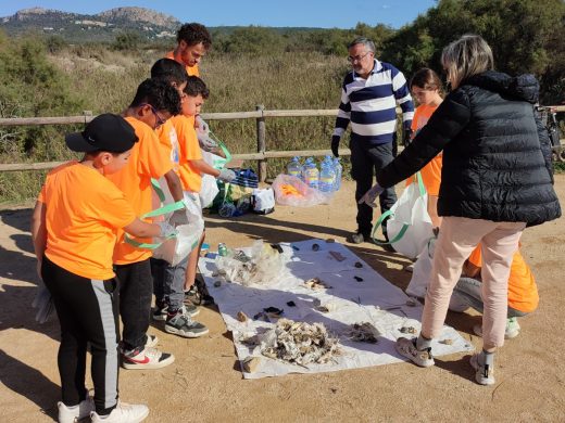 La jornada ‘Let’s Clean Up Europe’ recogió 200 kilos de residuos, 25 de ellos en Es Grau