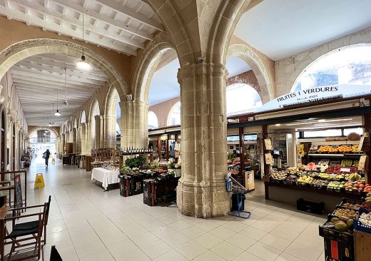 Interior del mercado.