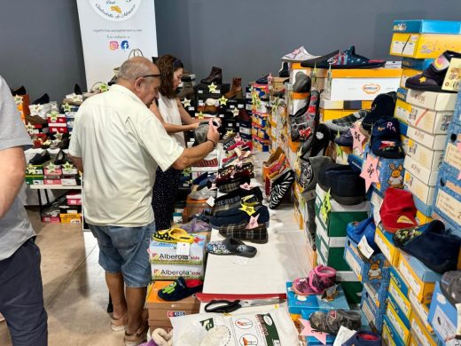 (Fotos) Arranca la II Feria Outlet Ciutadella 2024: más comercios participantes y ofertas especiales