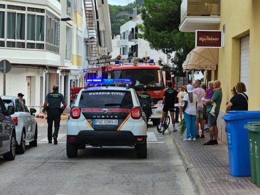 (Fotos) Espectacular incendio en Ferreries