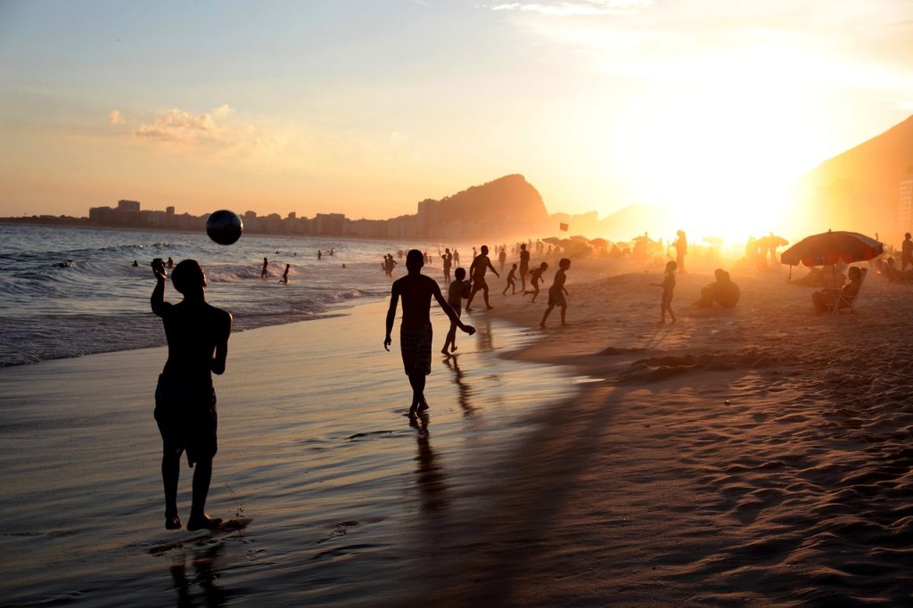 Turistas en el playas del sur de España.