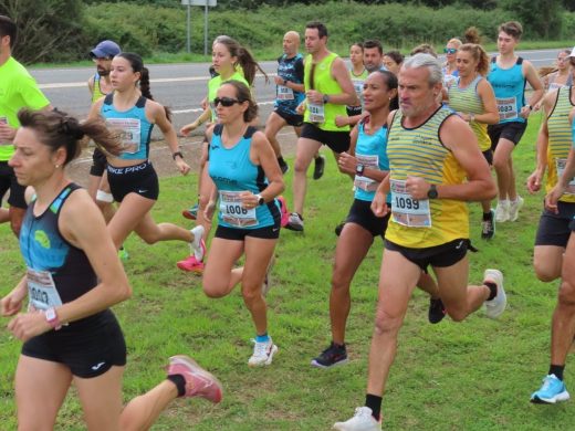 La Challenge de Cross reúne a 170 corredores en su primera prueba en Menorca.