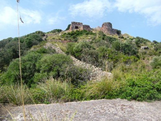 Castillo de Santa Àgueda.