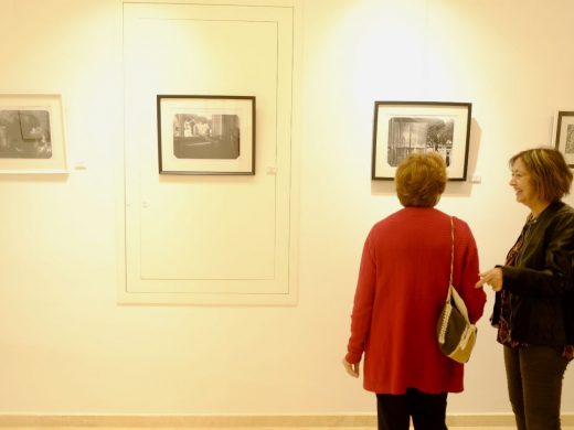 (Fotos) La exposición artística “Sincronies” llena Ca n’Ángel en su inauguración