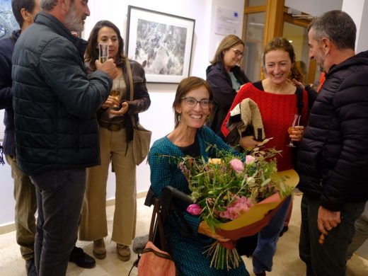 (Fotos) La exposición artística “Sincronies” llena Ca n’Ángel en su inauguración