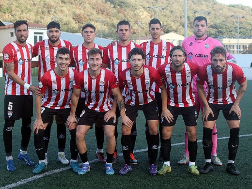 El Mercadal se da un festín ante el Llosetense (4-0)