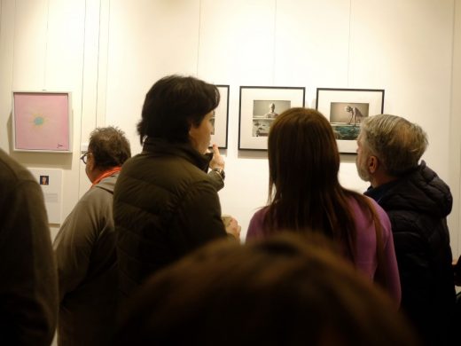 (Fotos) La exposición artística “Sincronies” llena Ca n’Ángel en su inauguración