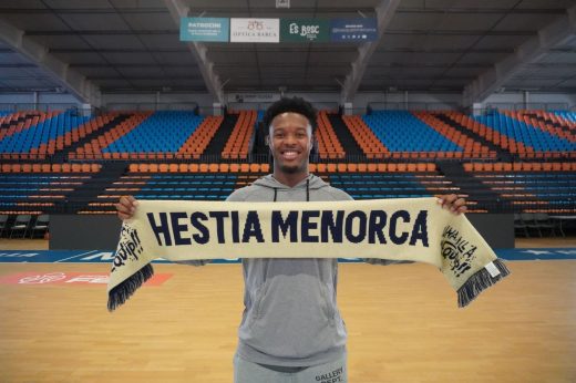 (Fotos) Jalen Cone ya está en Menorca