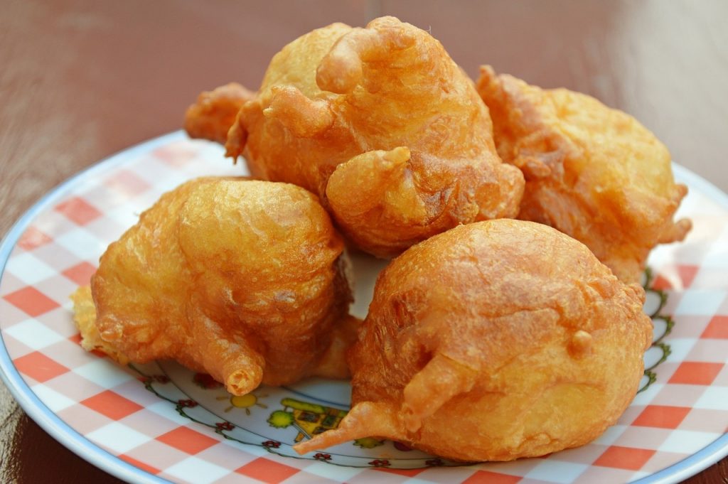 Buñuelos de bacalao con emociones