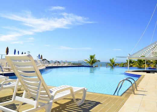 Piscina de un hotel.