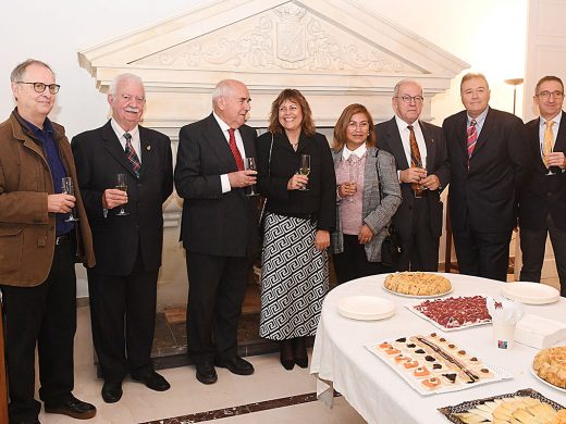 (La foto) Menorca conmemora el 46 aniversario de la Constitución