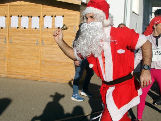 (Fotos) María Pallicer y Enric Pons triunfan en la San Silvestre de Maó