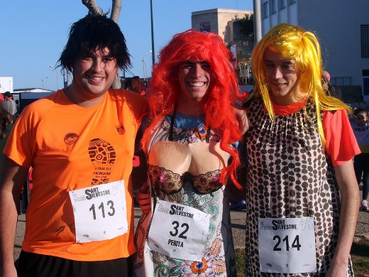 (Fotos) María Pallicer y Enric Pons triunfan en la San Silvestre de Maó