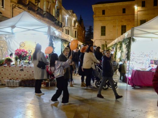 (Fotos) Ciutadella da la bienvenida a la Navidad