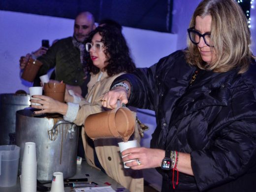 (Fotos) Sant Lluís ilumina sus fiestas con los soldados del Trencanous