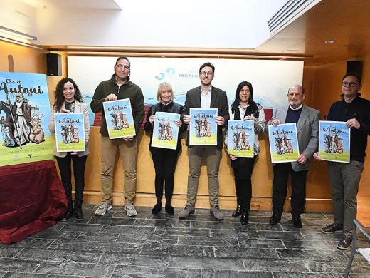 (Fotos) El Consell presenta el programa de Sant Antoni 2025: contará con más de 100 actividades