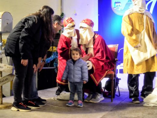 (Fotos) Los pajes reales llenan de magia Ferreries