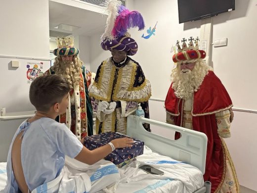 (Fotos) Los Reyes Magos llegan al Mateu Orfila