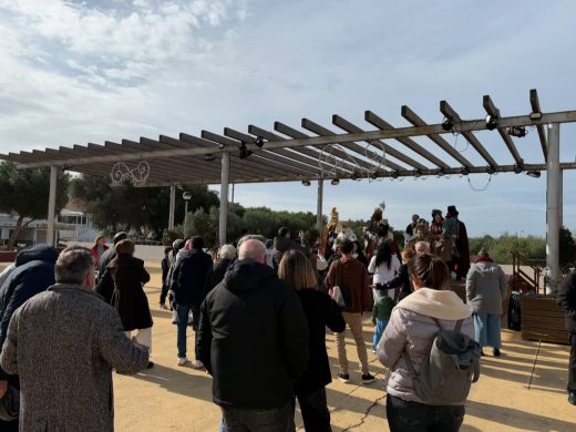 (Fotos) Los Reyes Magos visitan Cala en Porter