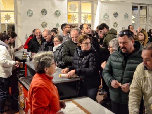 (Fotos) Sant Climent celebra su tradicional ‘torrada i salida de dimonis’