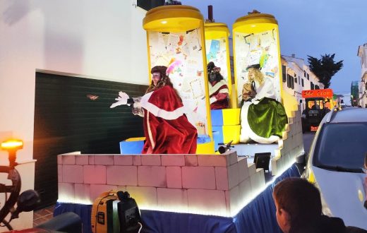 Cabalgata de Reyes de 2025 en Sant Lluís.