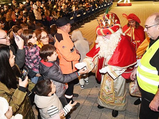 (Fotos) La noche más mágica del año arranca en Maó