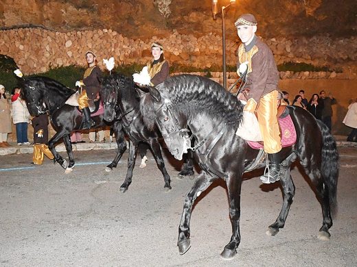 (Fotos) La noche más mágica del año arranca en Maó