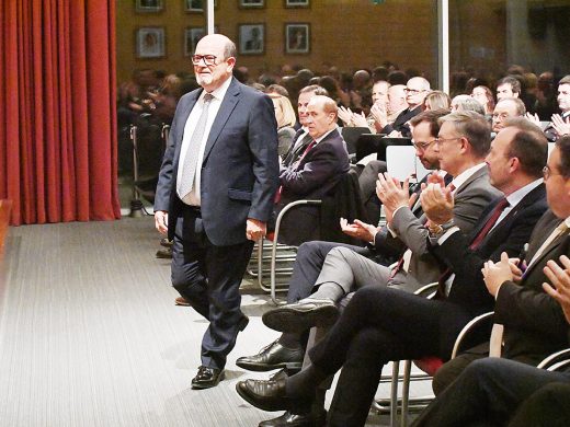 (Fotos) Adolfo Vilafranca apuesta por un futuro sostenible en el pleno de Sant Antoni