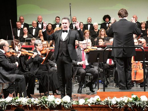 (Fotos y vídeo) La música pone el colofón a Sant Antoni