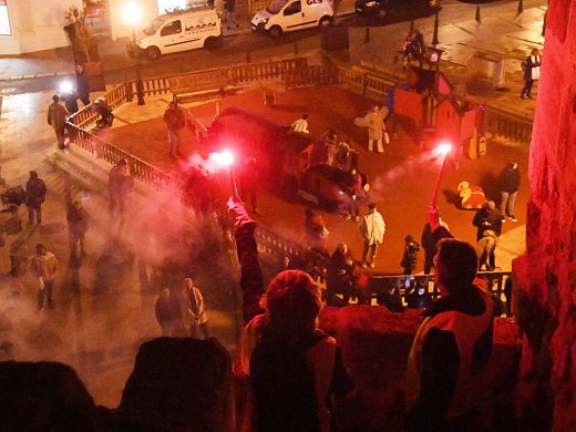 (Fotos) Solo cinco torres de Menorca se adhieren al tradicional encendido por los derechos humanos